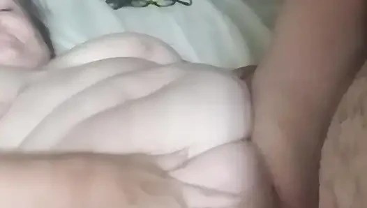 Otelde ayar yapıyor