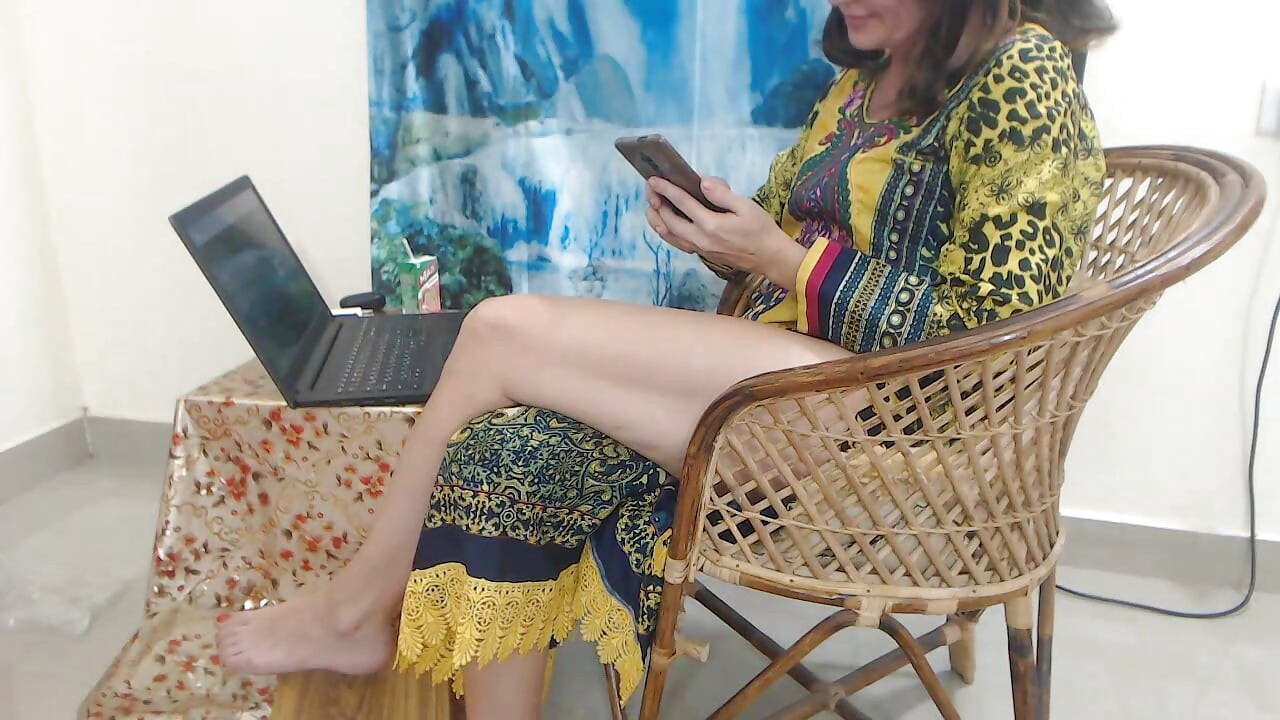 Bolly_Karma_307 _  Cock play, Blowjob