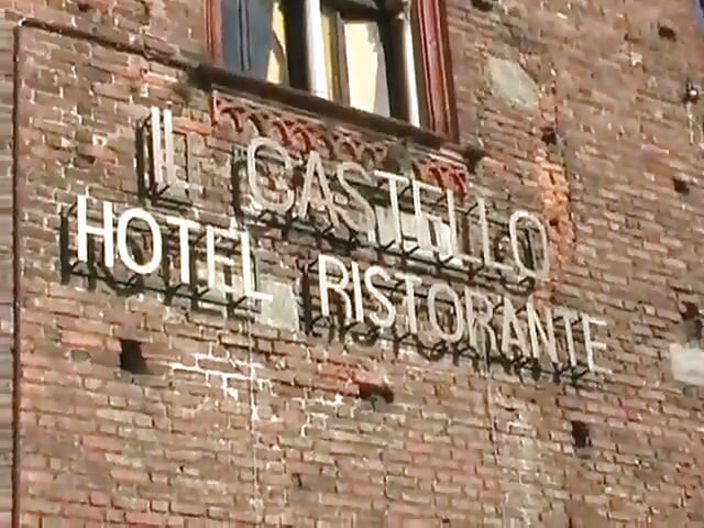 Melons in Milan Pt4 - Bonus Castle Walk