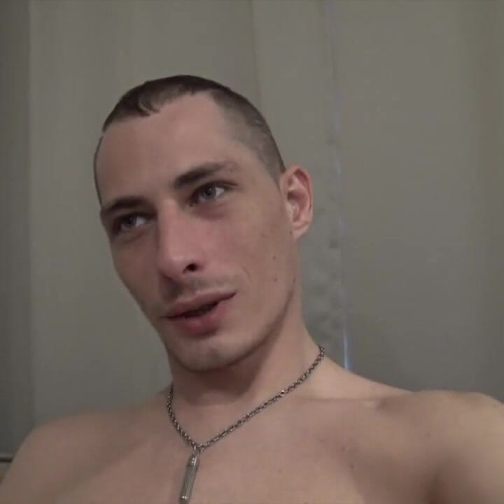 ジェスはジェイソン・ドメノによるブラブレック・シン・ロンドンを訴えた