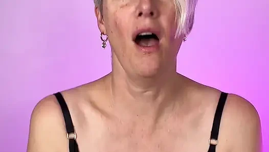 Ich werde deinen schwanz benutzen, ich brauche dein sperma-wichsanleitung