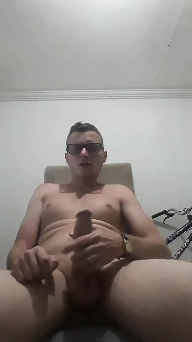Gifted bastard loves to jerk off