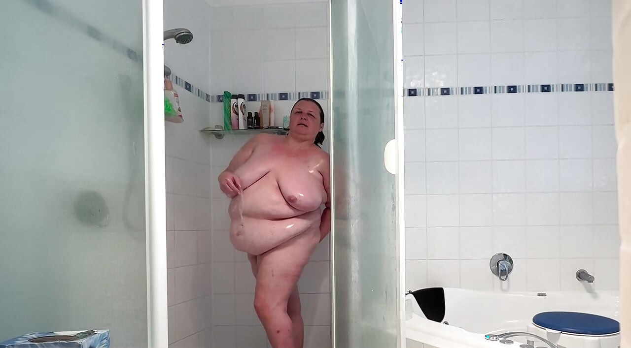 Slut Wife in the Shower