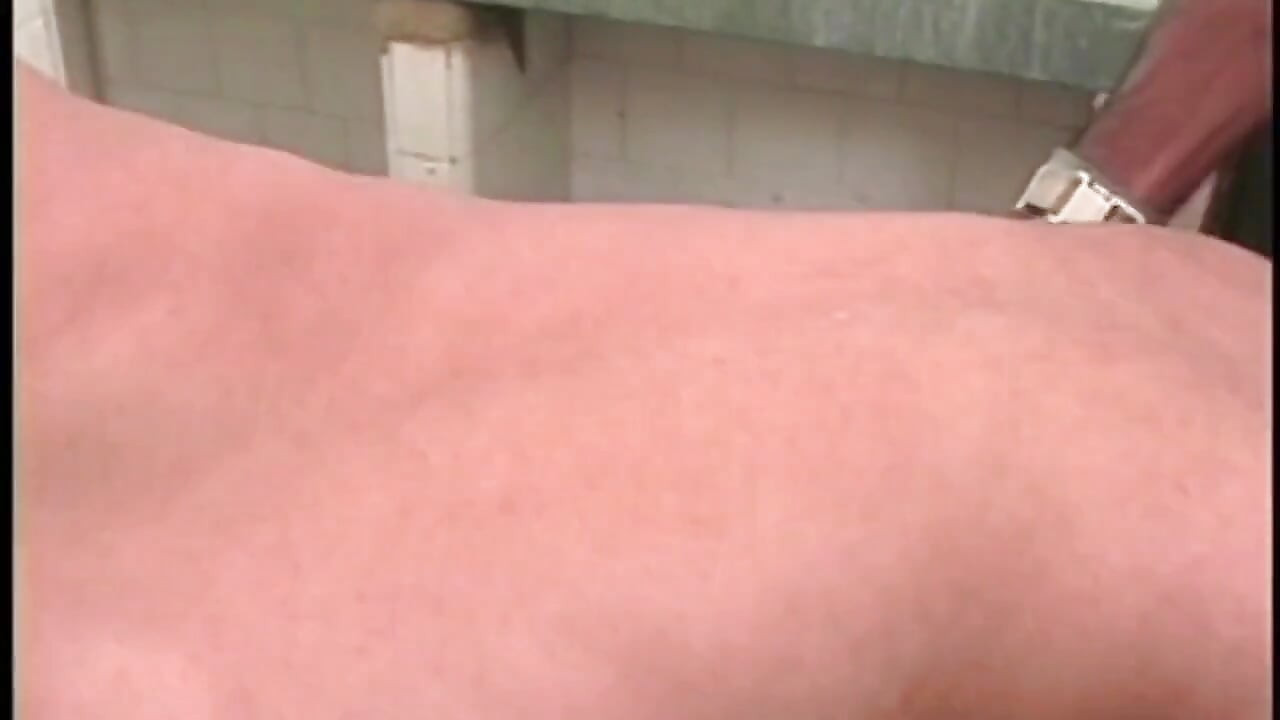 ชายแท้เย็ดเกย์ที่คลับกีฬา