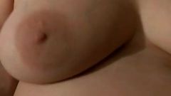 Hot wifes bouncing BOOBS
