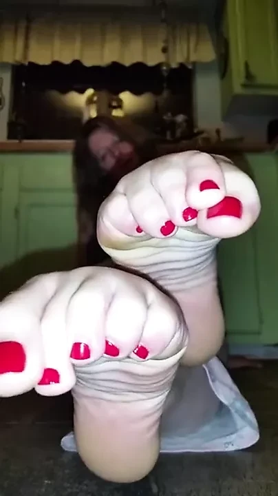 Milf Soles Tease