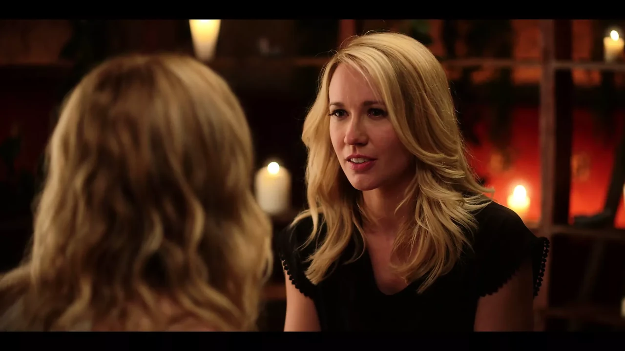 Heather Graham and Anna Camp - ''Desperados''