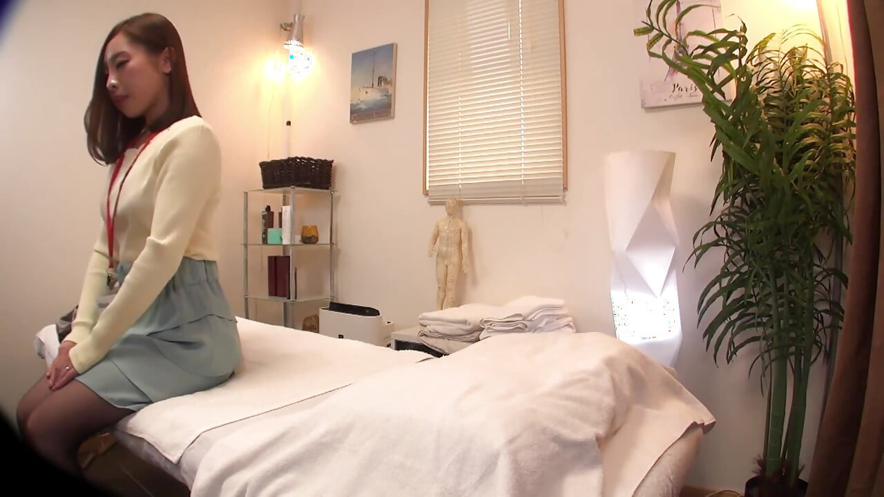 The Secret Acupressure Massage Clinic That Beautiful Office Ladies Frequent_part3
