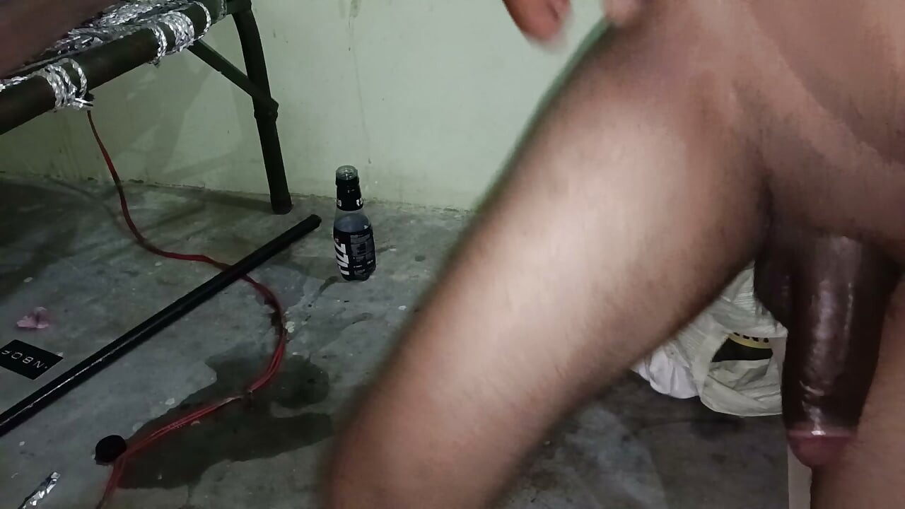 Gand mein chudai bhi ho rahi hai aur land ka Mal bhi nikala ja raha hun