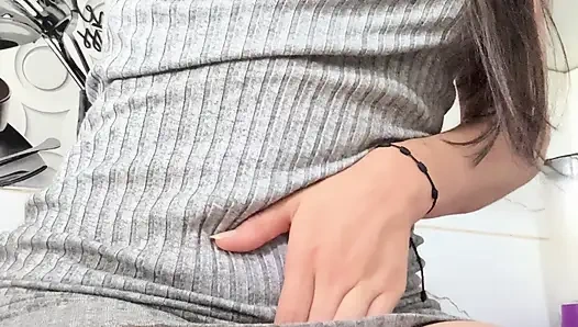 Leute, meine nasse Vagina braucht einen guten Blowjob, hehehe