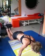 Laura Siegemund training at home in underwear (HD)