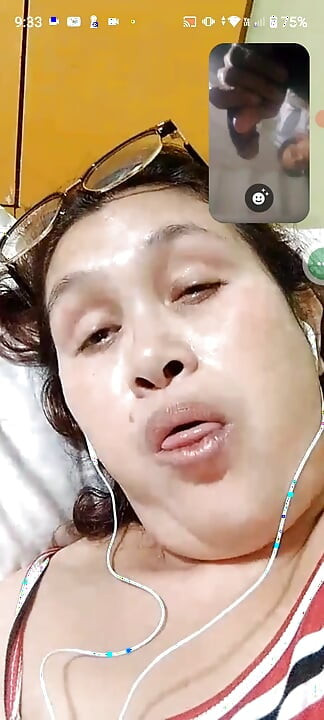 04-19-2026'nın bu gecesi kendimizi memnun ettiğimiz görüntülü seks görüşmesi yapıyoruz