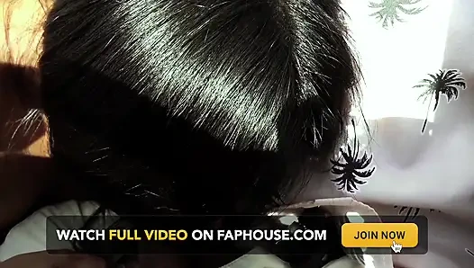 Nataly ile ateşli arabada seks