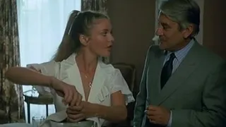 Olivia Dutron на Nest Est Pas Sorti De L'auberge (1982)
