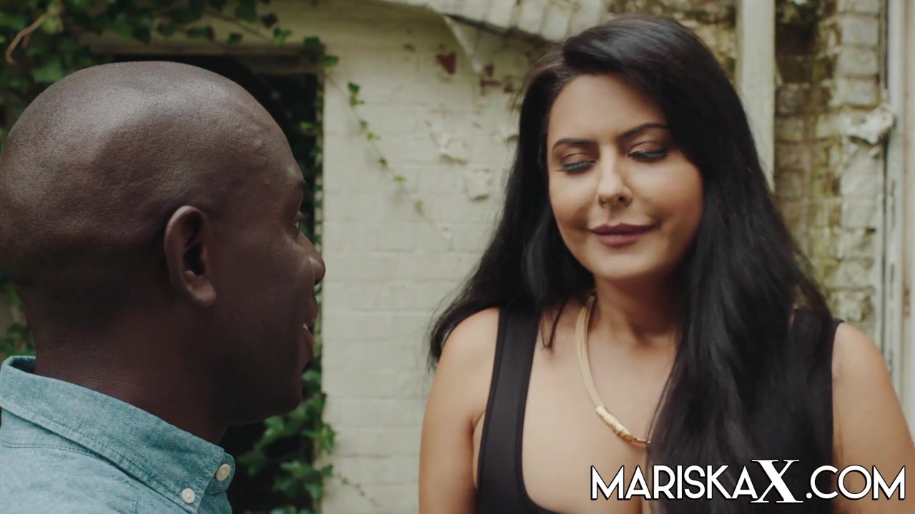 夫がbbcに提供するmariskax mariska