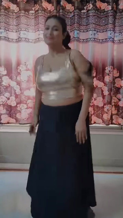 Jebi me jače (CEO VIDEO)