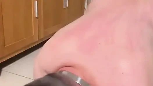 DomLadyMia - SlaveOfM - 6 Würfelseiten Schmerz - Teil 2