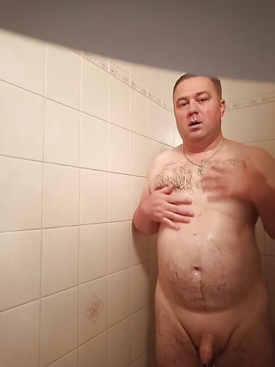 Muškarac se sprema za jebanje