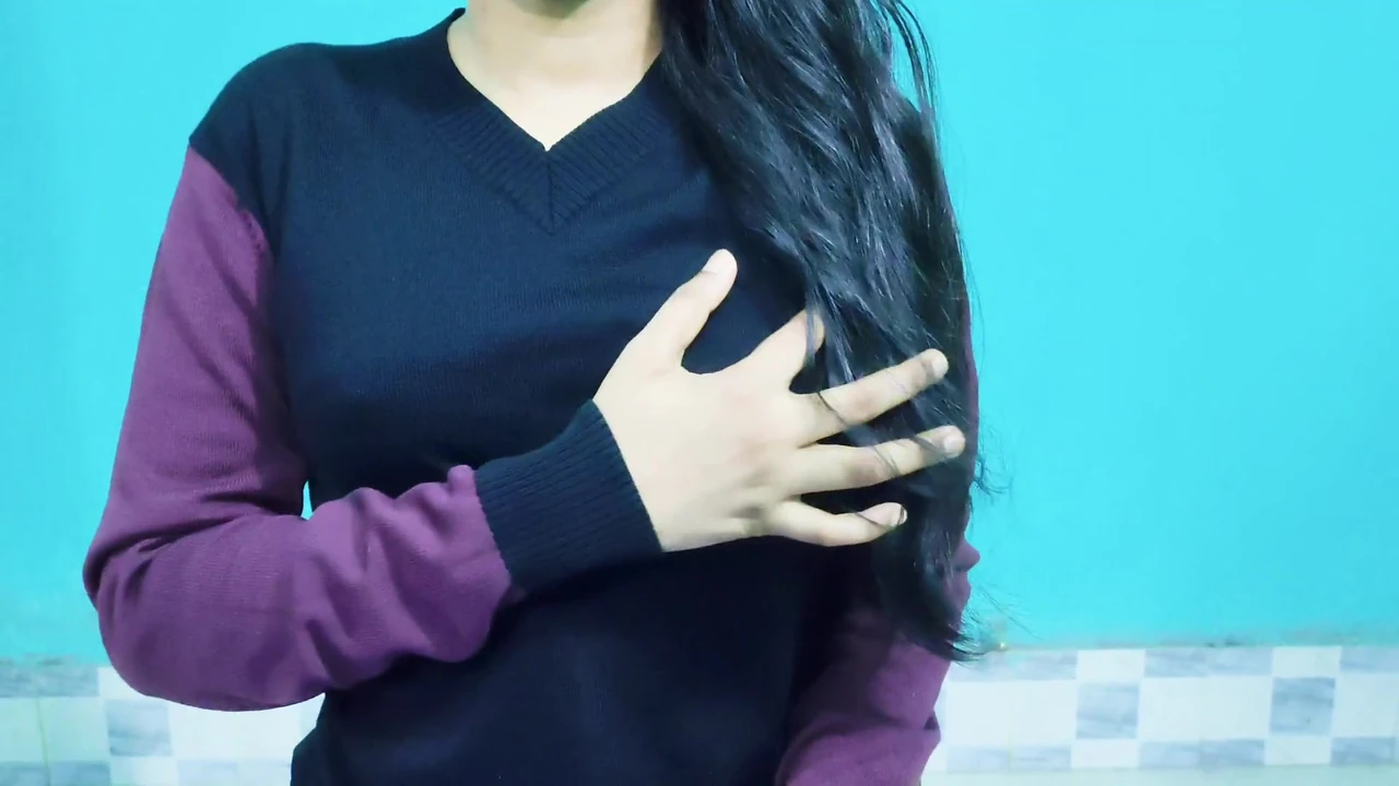 Office boss fucked female employee