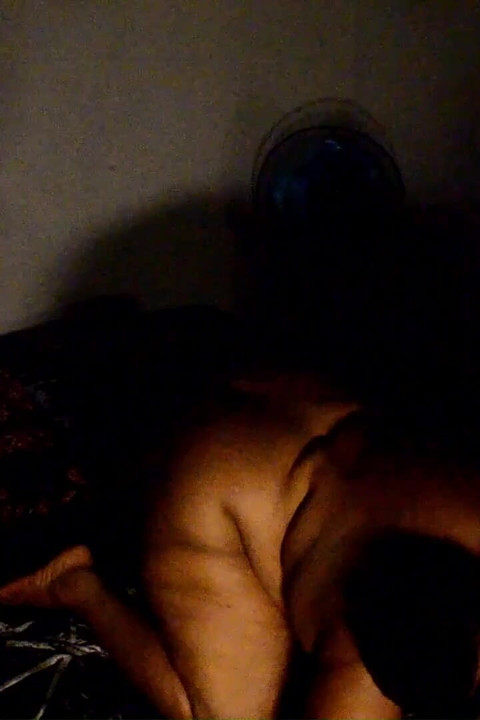 Midnight Sex with This BBW Slut