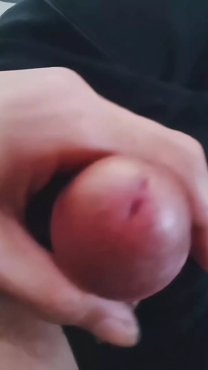 The different ticklish sensation and delicious taste permanently makes it addictive in every intercourse.