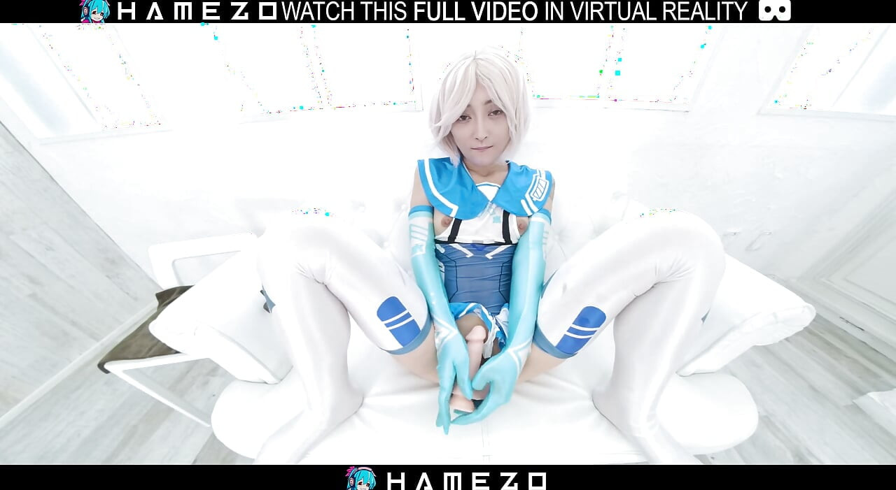 Stunning Japanese babe Sora Suda is moaning while cumming,in VR.