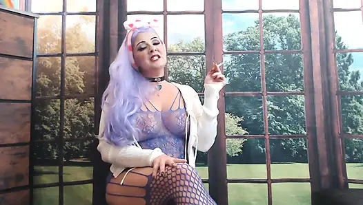 Pathetic smoke sissy play time