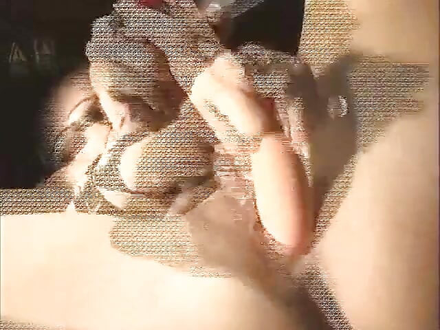 Vrouwen alleen thuis: vrouw #174