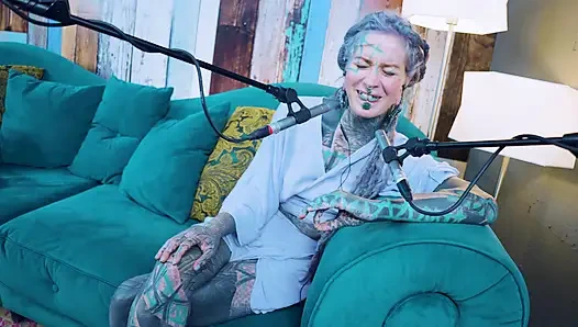 Aku lagi ngomongin tentang e - empathy - asmr podcast sfw lagi ngomongin tentang model tato rambut gimbal