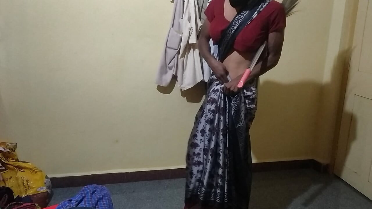 Cleaning home in mom's saree