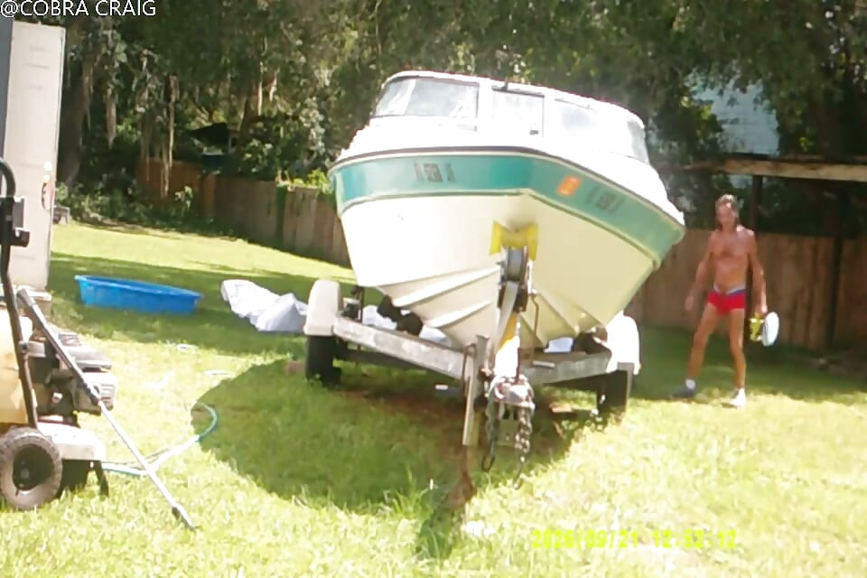 9-21-26 COBRAS BUFFING OUT THE RED NECK BOAT POOL AND DISCUSSING A CLEAR COAT FOREASY MAINTENANCE.