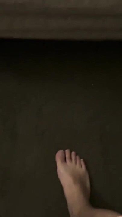 190cm 100kg Chinese Stud Wakes up His Lover in Hotel to Breed Her | Clip 1