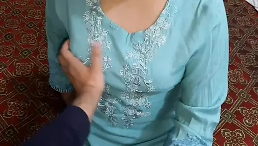 Desi Bhabhi gave me a chance to fuck her alone