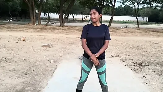 Hintli erkek arkadaş kız arkadaşını oyo odasında sikiyor mms klip 8 inçlik büyük yarakla viral oluyor