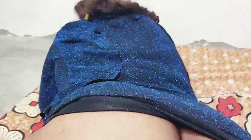 land ki pyasi bhabhi