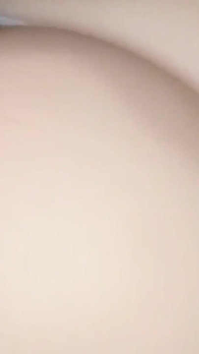 250 隣人の小柄な浮気者 数学 最初のアナル継娘 | クリップ 2