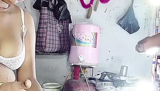 Adik tiri nyepong kontol abang tirinya dan nyepong kontol abang tirinya - audio bahasa india