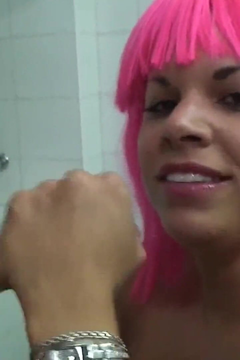 Pink slut likes to suck in the bath