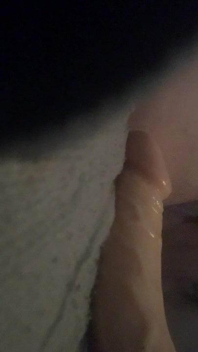 Bbw pussy playing