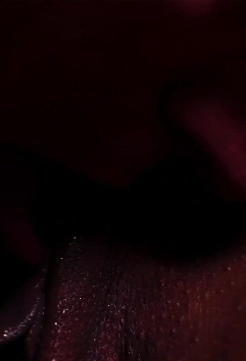 Hannah Shaw Has Her First Rubber Experience