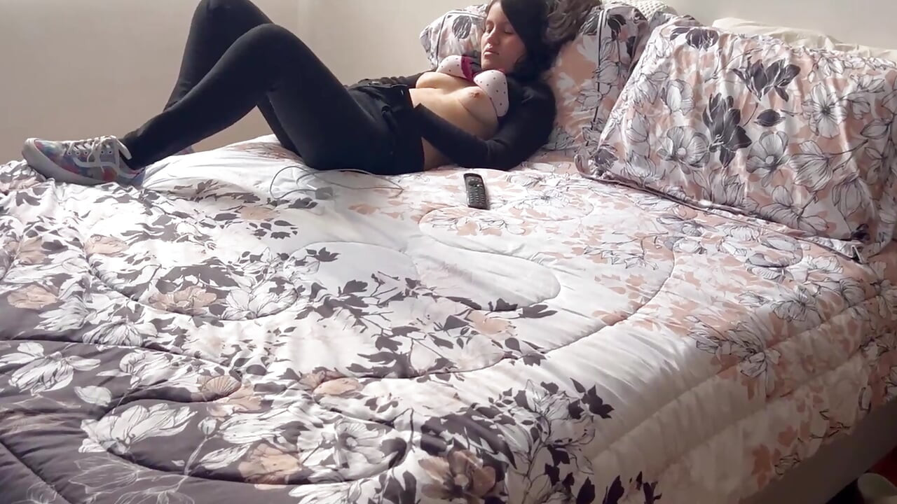I want to try a vagina, to know why lesbians taste so good