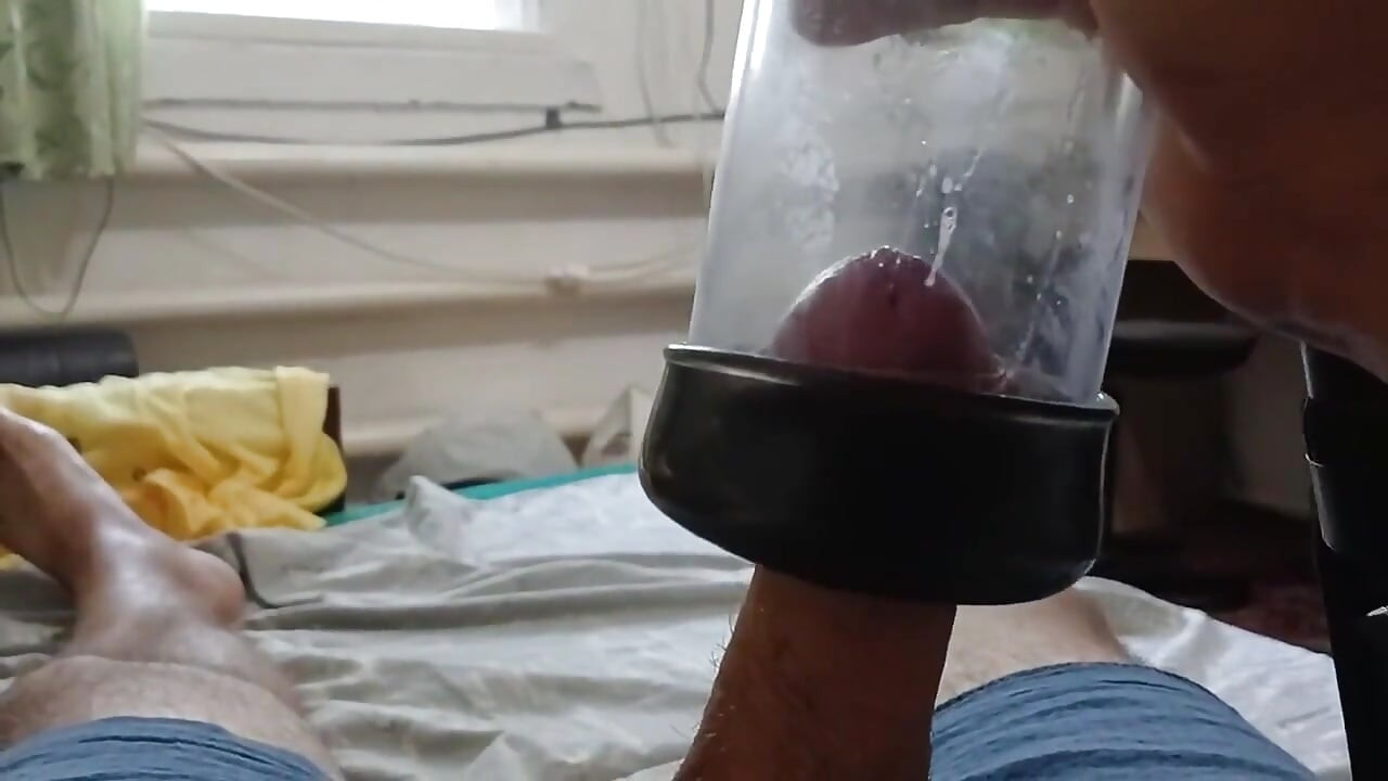 Penis Ingin Bermain Dengan Gaya
