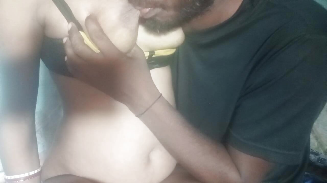 The wife sucked and sucked the big tits.