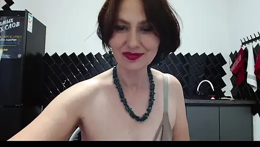 Mature(Isadora.Lyra.Dfvf.Aunt Judy)gives a