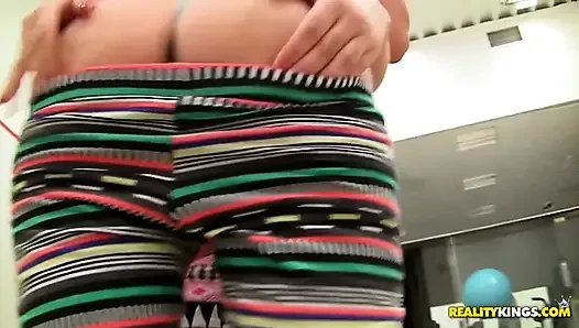 Euro Sex Parties - Bubble Butt Euro Babes Get Didcked