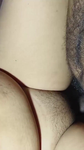 Spa sensuel à la maison, quand les limites s’flout | Clip 3