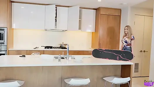 Üvey annem gevşememe yardım ediyor - s8:e9