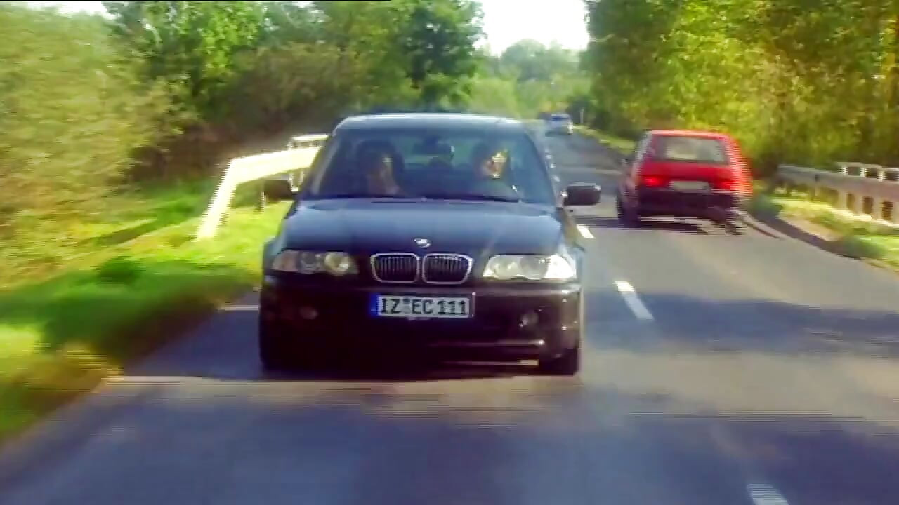 ハートブレイカー、ブロンドの美女たちが激しくペニスに乗る