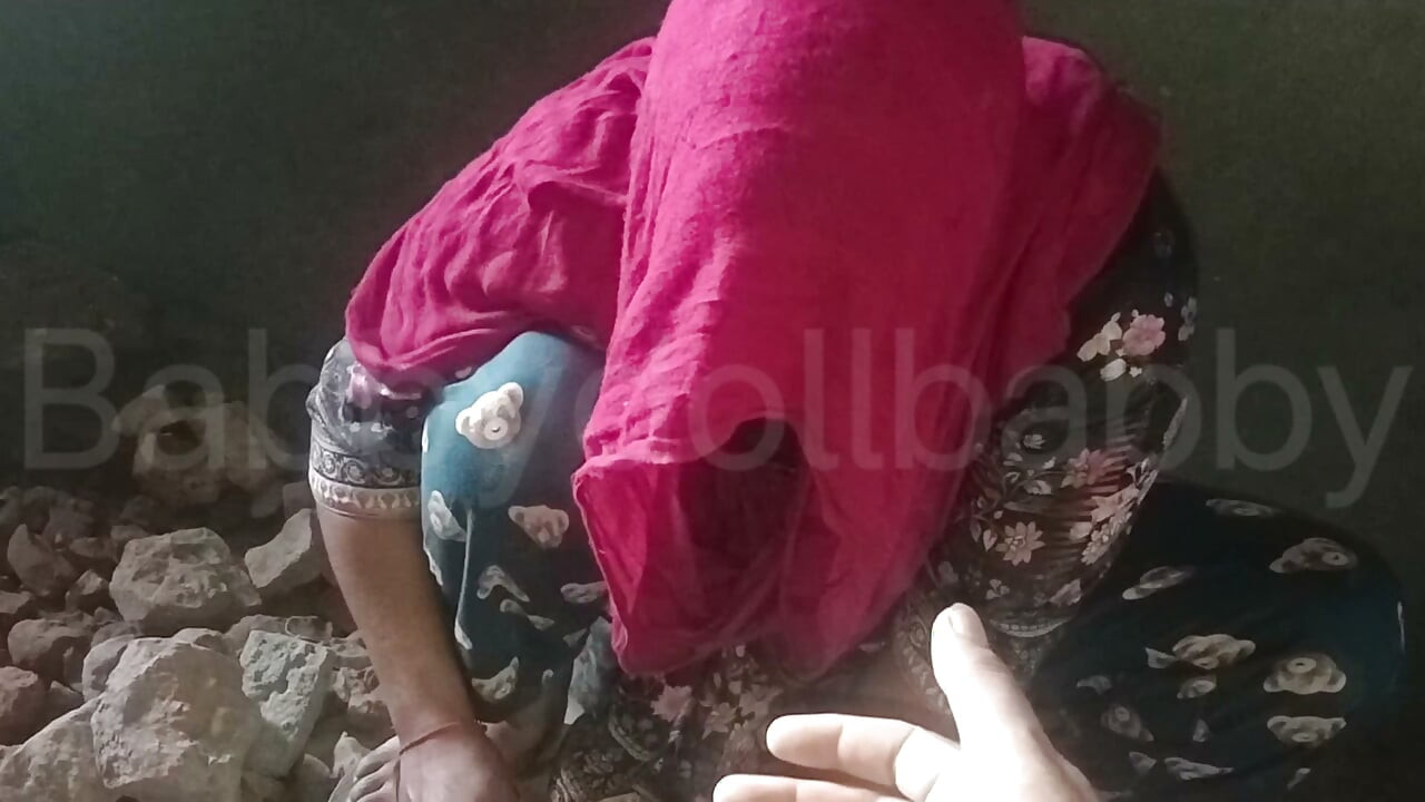 Labour Woman Seduced by House Owner