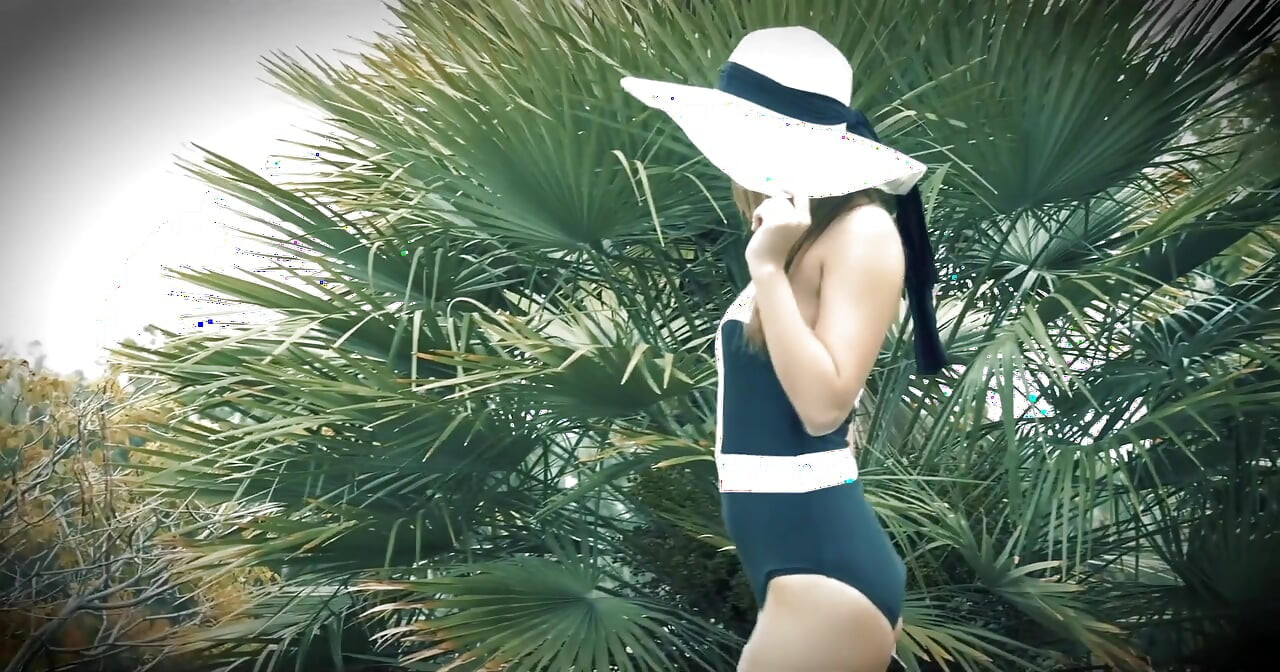 Hot blonde teen gets fucked outdoors